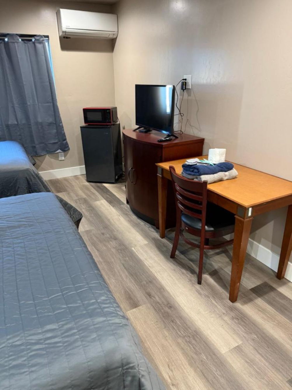 Room image 2